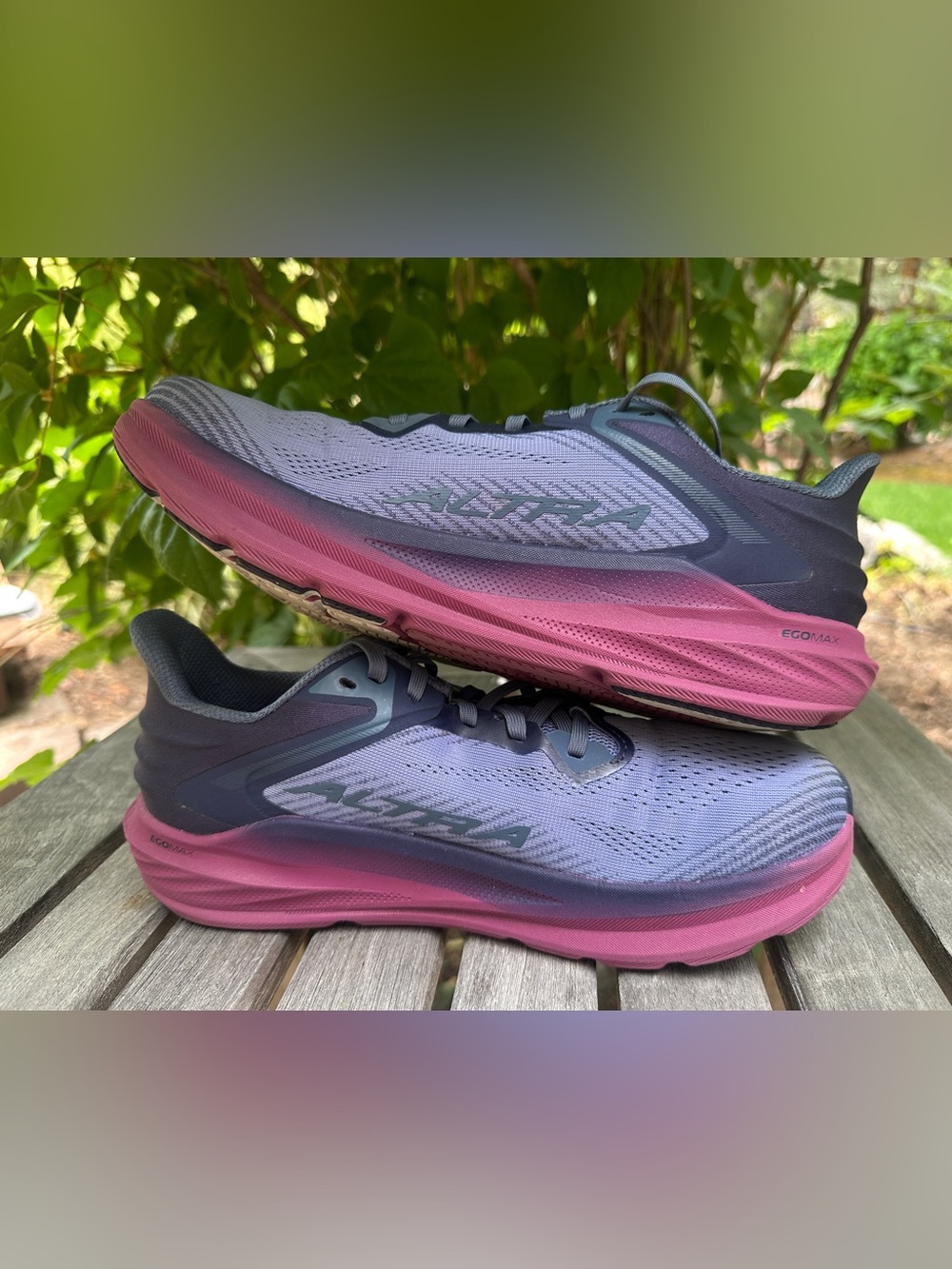 Altra Women's Torin 8 size 9 - Picture 4 of 7